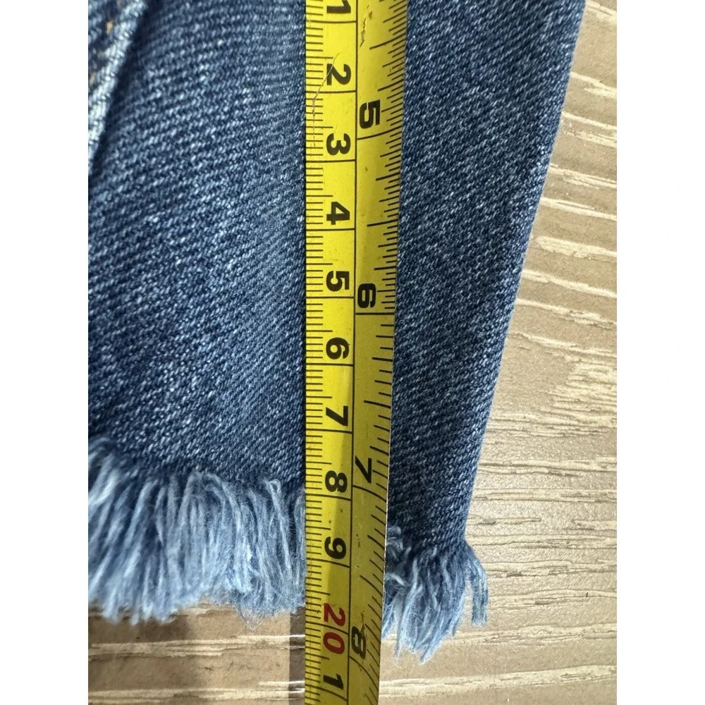 Good American Distressed Denim Cutoff Shorts Size 0/25 High Rise Frayed Hem